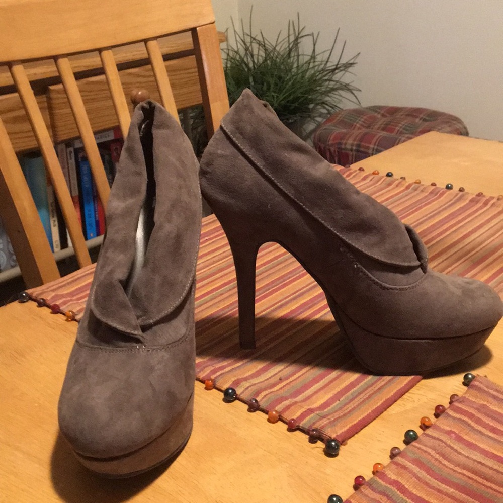 Mossimo Bootie - Picture 3 of 4